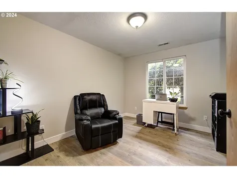 8207 Ne 163rd Avenue Vancouver WA 98682