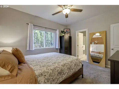 619 S 13th Avenue Cornelius OR 97113