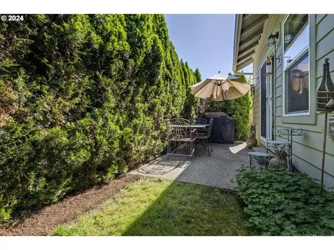 619 S 13th Avenue Cornelius OR 97113