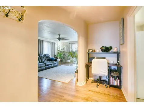 809 SW 1st Street Pendleton OR 97801
