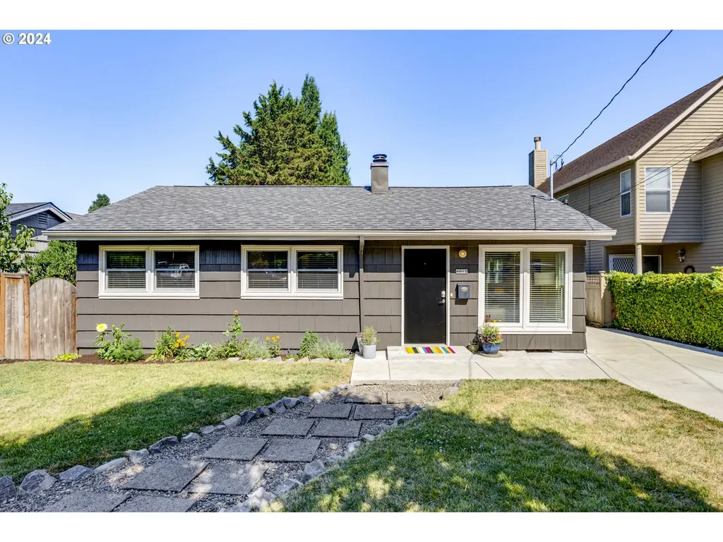 6012 S Kelly Avenue Portland OR 97239