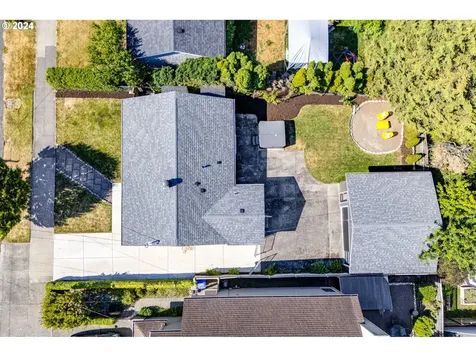 6012 S Kelly Avenue Portland OR 97239