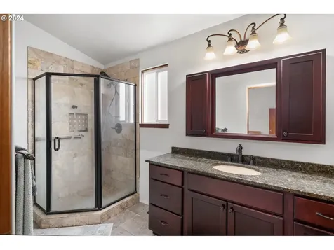 42179 Sundown Way Cloverdale OR 97112