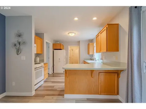 4216 Ne 52nd Street Vancouver WA 98661
