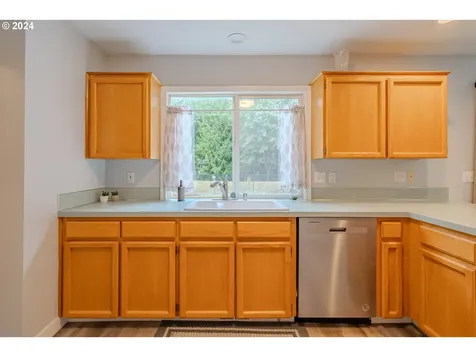 4216 Ne 52nd Street Vancouver WA 98661