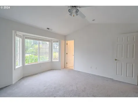 4216 Ne 52nd Street Vancouver WA 98661