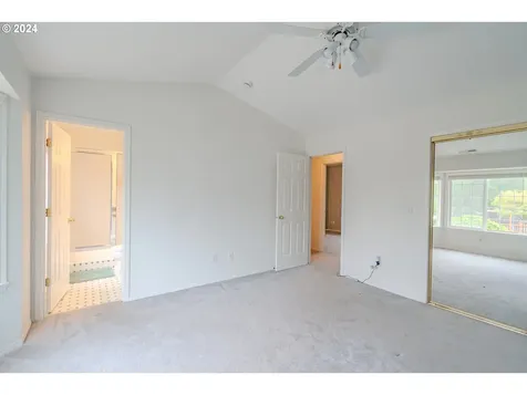4216 Ne 52nd Street Vancouver WA 98661