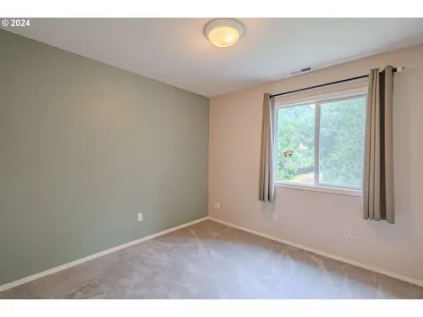 4216 Ne 52nd Street Vancouver WA 98661