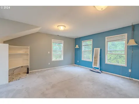4216 Ne 52nd Street Vancouver WA 98661