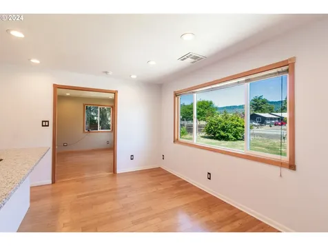 250 Coos Bay Wagon Road Roseburg OR 97471