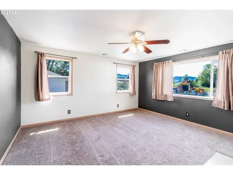 250 Coos Bay Wagon Road Roseburg OR 97471