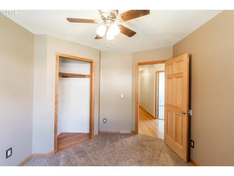 250 Coos Bay Wagon Road Roseburg OR 97471
