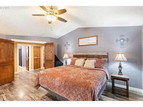 7605 NE 148th Avenue Vancouver WA 98682