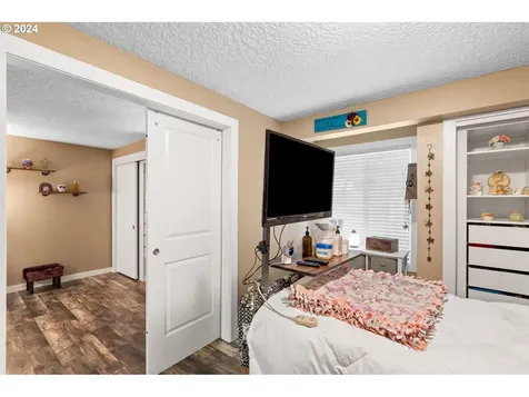 7605 NE 148th Avenue Vancouver WA 98682