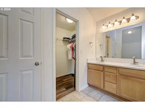 5604 NE 44th Street Vancouver WA 98661