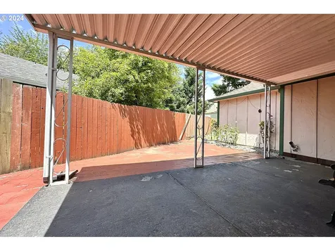 2109 NE 25th Court Gresham OR 97030