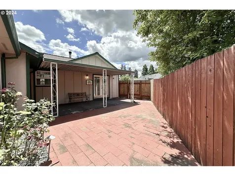 2109 NE 25th Court Gresham OR 97030