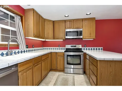 2109 NE 25th Court Gresham OR 97030