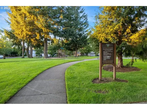 18003 Ne 24th Street Vancouver WA 98684