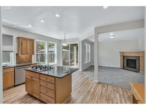 1018 34th Place Forest Grove OR 97116
