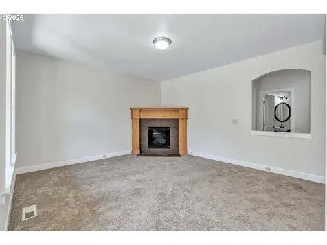 1018 34th Place Forest Grove OR 97116