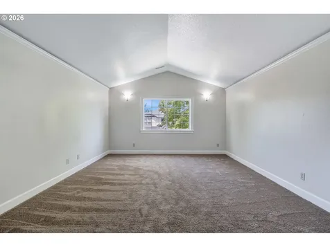 1018 34th Place Forest Grove OR 97116