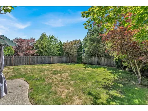 1018 34th Place Forest Grove OR 97116