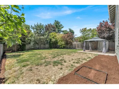 1018 34th Place Forest Grove OR 97116