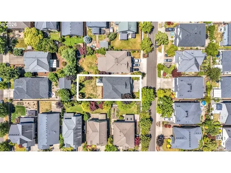1018 34th Place Forest Grove OR 97116