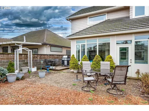 1214 Spyglass Court Creswell OR 97426