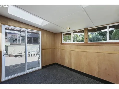 4810 Se 49th Avenue Portland OR 97206