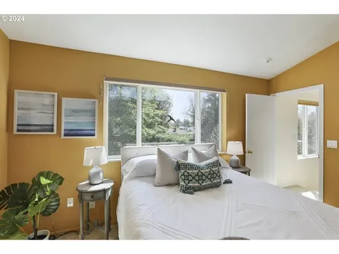 4810 Se 49th Avenue Portland OR 97206