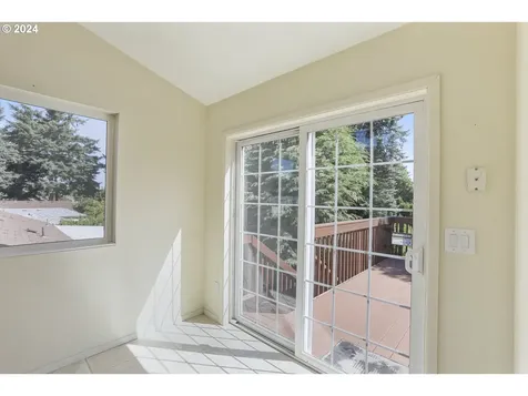 4810 Se 49th Avenue Portland OR 97206