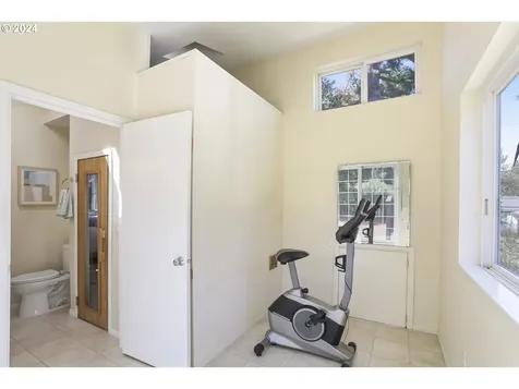 4810 Se 49th Avenue Portland OR 97206