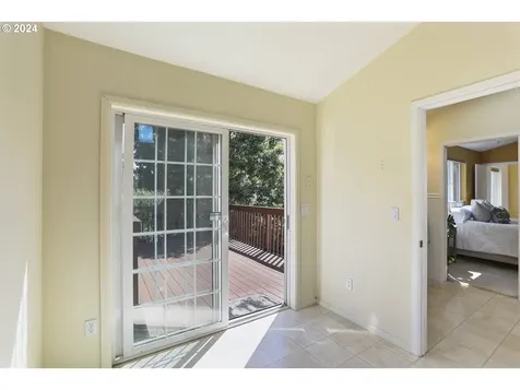 4810 Se 49th Avenue Portland OR 97206