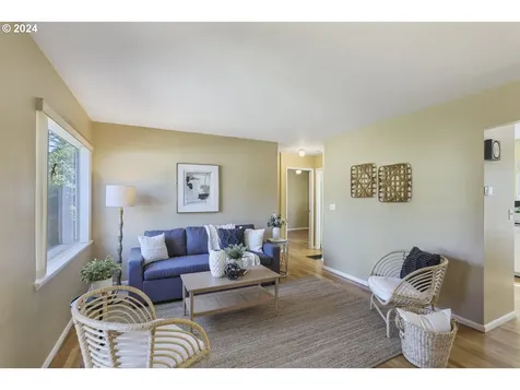 4810 Se 49th Avenue Portland OR 97206