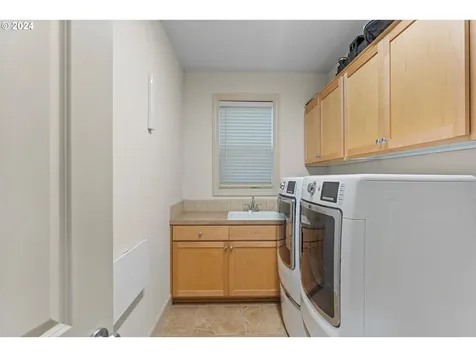 19256 Rose Road Oregon City OR 97045