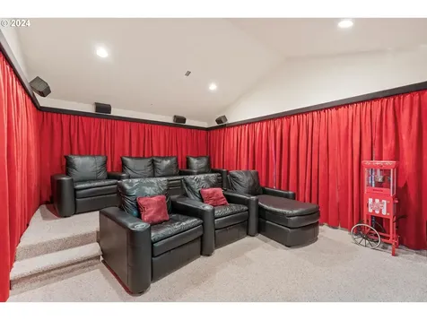 19256 Rose Road Oregon City OR 97045