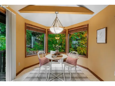 15176 SW Kilchis Court Beaverton OR 97007