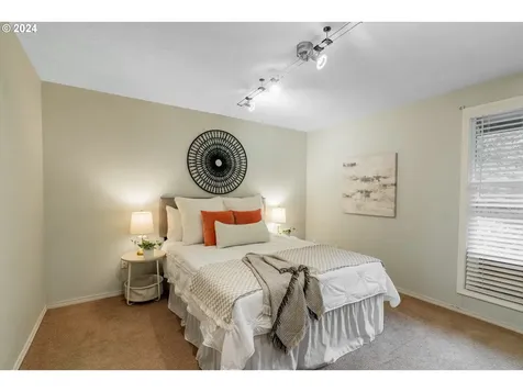 15176 SW Kilchis Court Beaverton OR 97007