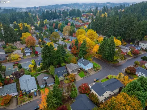 15176 SW Kilchis Court Beaverton OR 97007