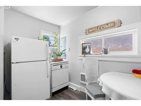 123 Williams Avenue Kelso WA 98626