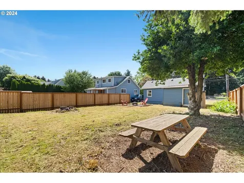 123 Williams Avenue Kelso WA 98626
