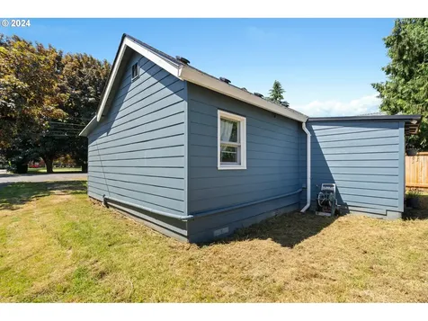 123 Williams Avenue Kelso WA 98626