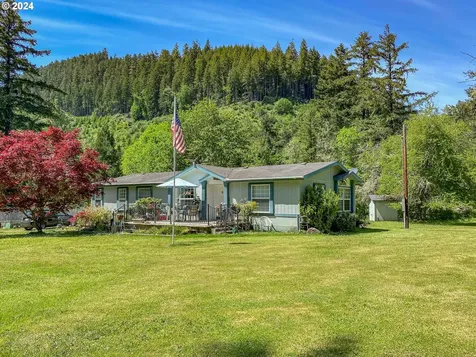 230 Hinkle Creek Road Sutherlin OR 97479
