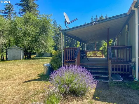230 Hinkle Creek Road Sutherlin OR 97479