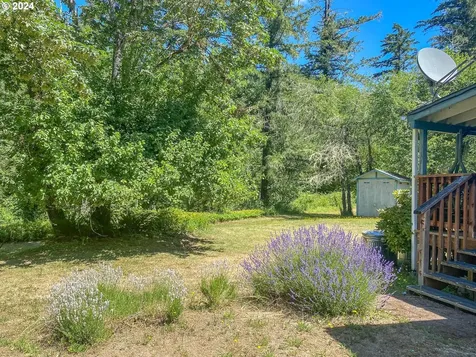 230 Hinkle Creek Road Sutherlin OR 97479