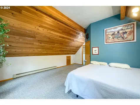 4718 SW Vesta Street Portland OR 97219