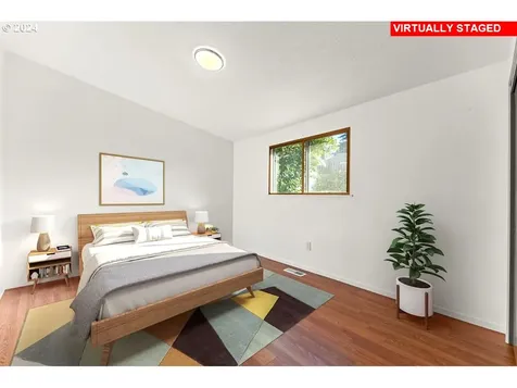 18506 Portland Avenue Gladstone OR 97027
