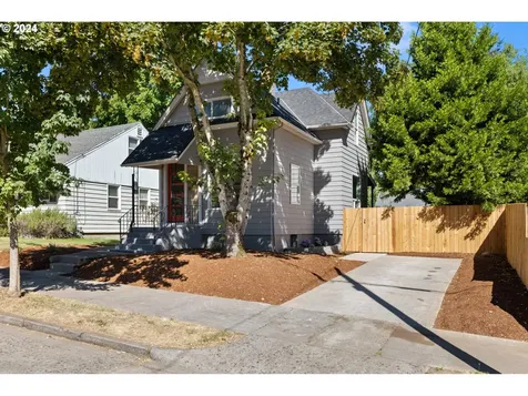 953 Ne Oneonta Street Portland OR 97211